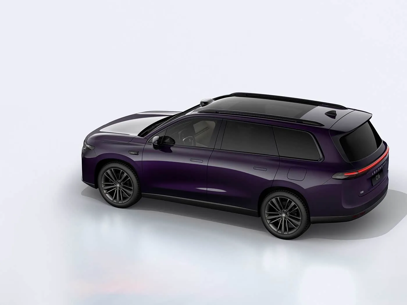 Leapmotor C16 5-türiges 6-Sitzer-EV-SUV 4WD-Antriebsmodus Linkslenkung Elektro- und Hybridkraftstoff New Energy Auto