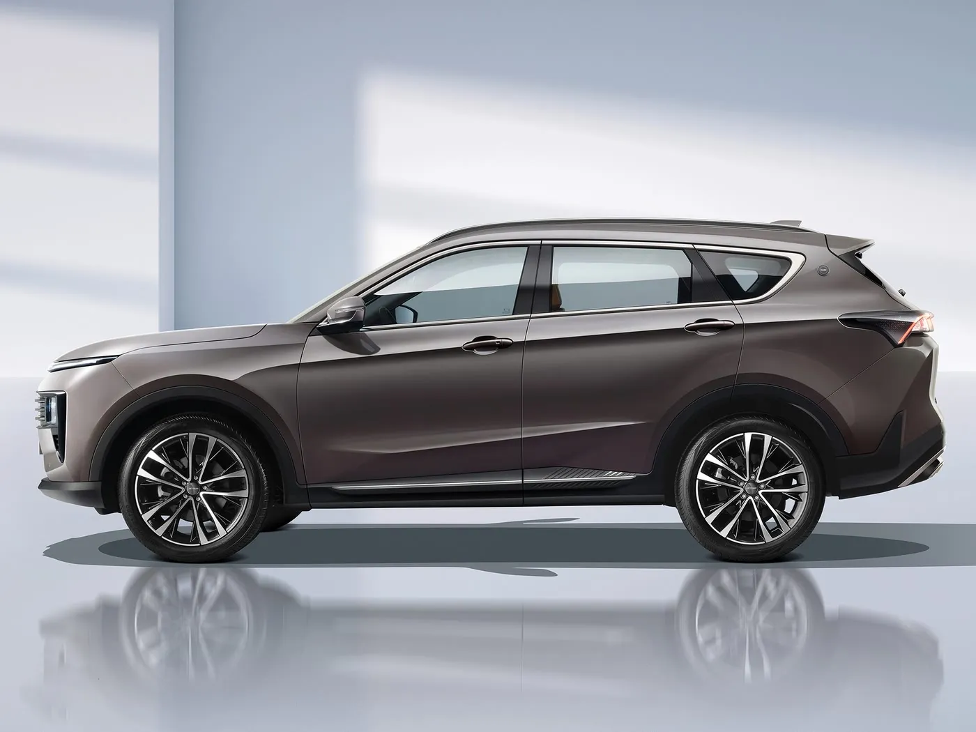 Brandneuer Chery Jetour X70 PLUS SUV mit Automatikantrieb, Euro VI-Emissionslegierung, Dachledersitze