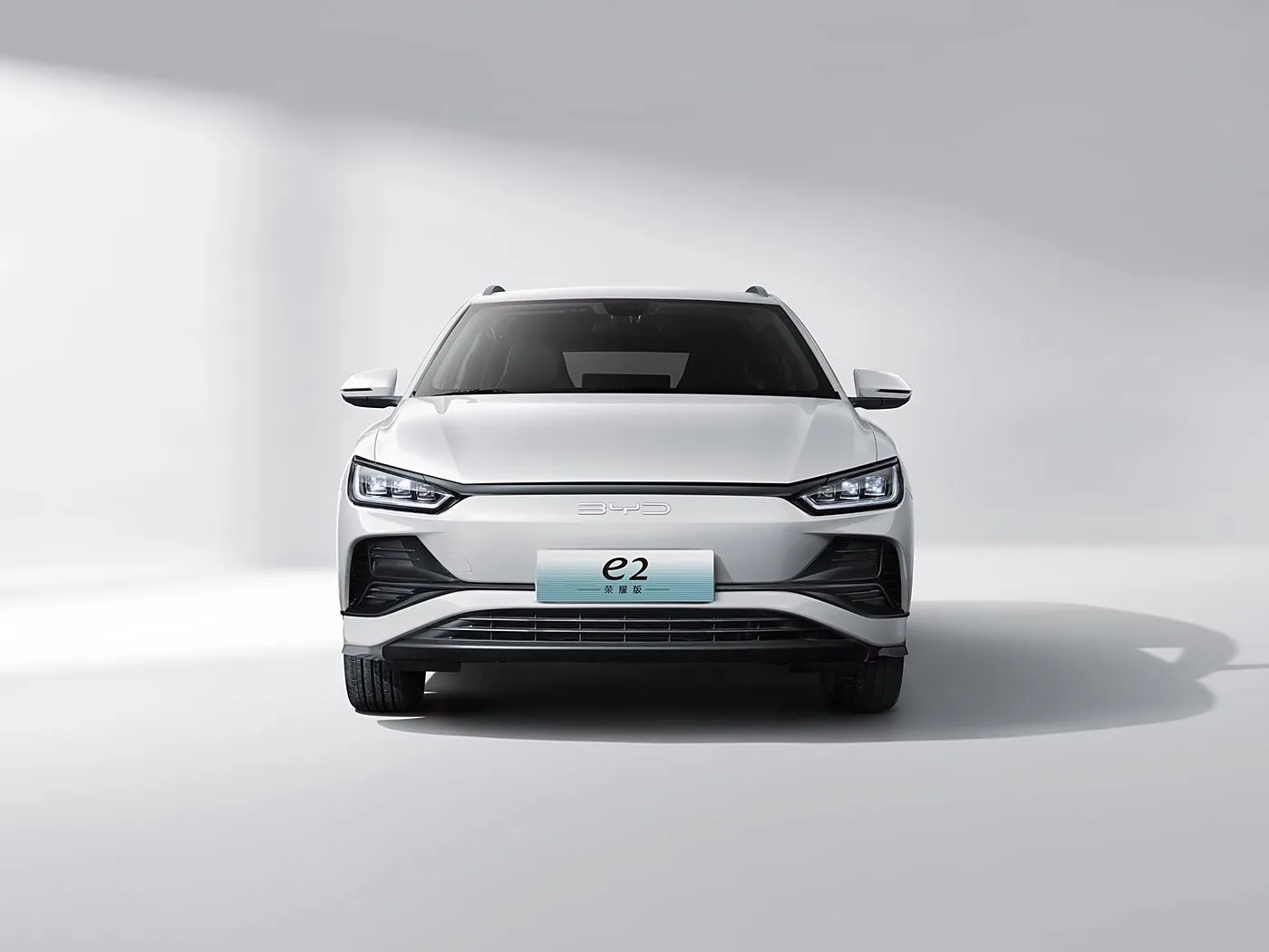 BYD E2 Luxus-Elektro-Elektro-SUV-Limousine mit Schrägheck, linksgelenktem Auto und Lithium-Batterie-Motor, Chinas New-Energy-Fahrzeug