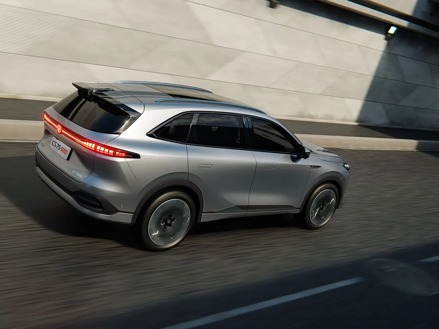 Changan CS75 PLUS 1.5T/2.0T Kompakt-SUV mit L2.5 Assist, 15,6-Zoll-Touchscreen und langem Radstand