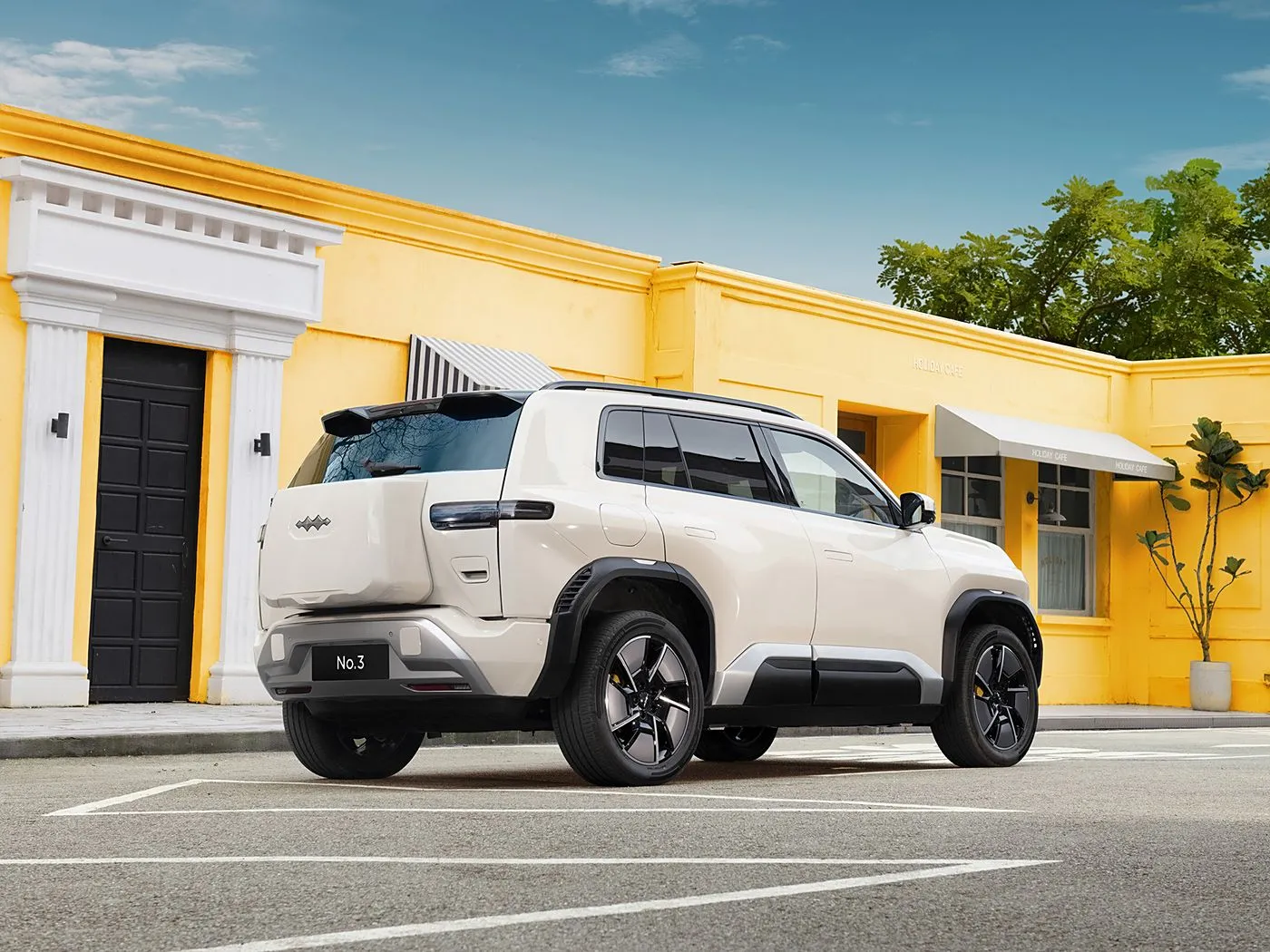 BYD Equation Leopard Titanium 3 rein elektrischer Kompakt-SUV mit 501 km CLTC-Reichweite, L2 ADAS & AWD/RWD Performance 4 Türen & 5 Sitze & Tempomat mit voller Geschwindigkeit