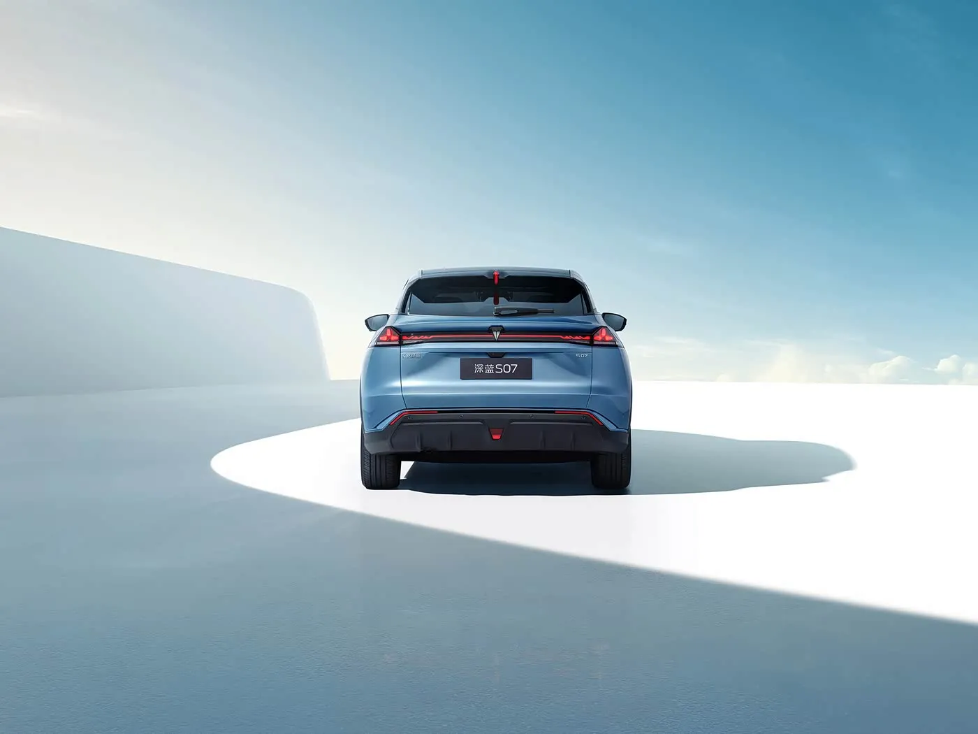 Deepal S07 New Energy Vehicle Premium-SUV Extended-Range/EV Long Range Radstand 5 Sitze Zollbildschirm