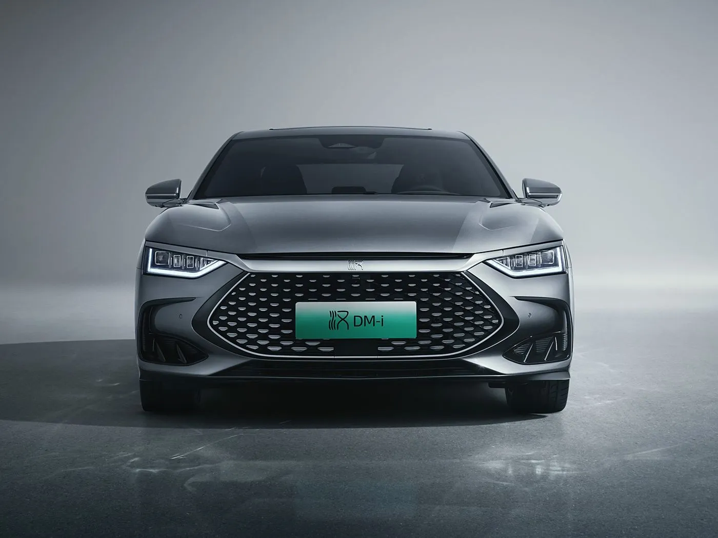 BYD Han EV/DM-i elektrisierende Luxuslimousine mit Dual-Motor-Power und modernster Technologie NEUE ENERGIE