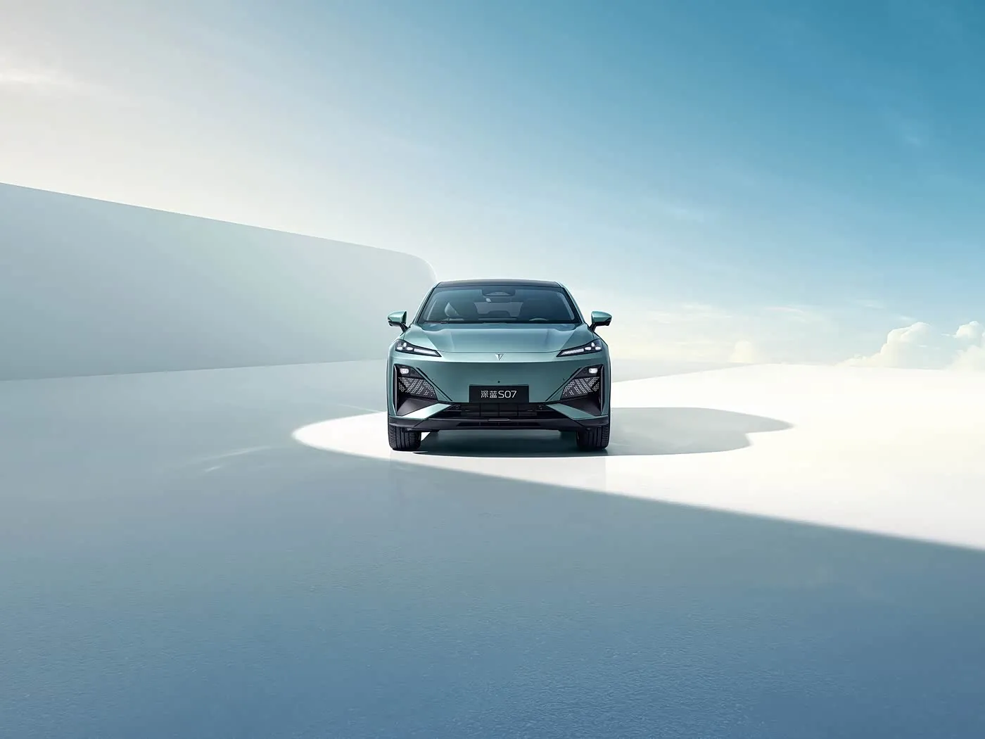 Deepal S07 New Energy Vehicle Premium-SUV Extended-Range/EV Long Range Radstand 5 Sitze Zollbildschirm