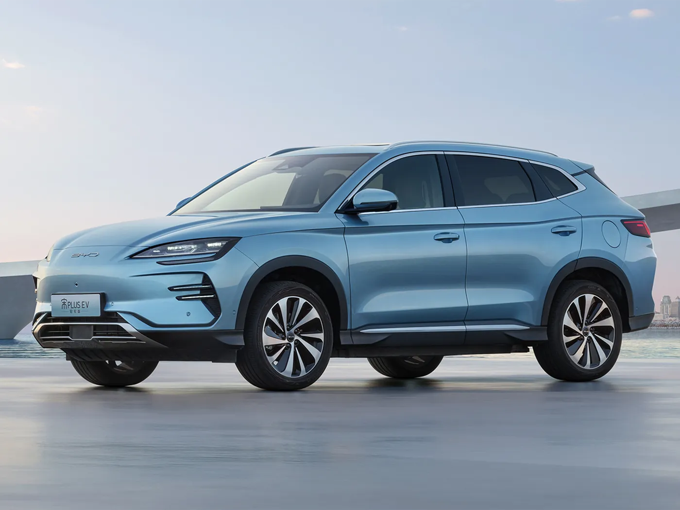 BYD Song Plus SUV Automatischer Allradantrieb mit Rückfahrkamera, Ledersitze, Hybridantrieb, Linkslenkung