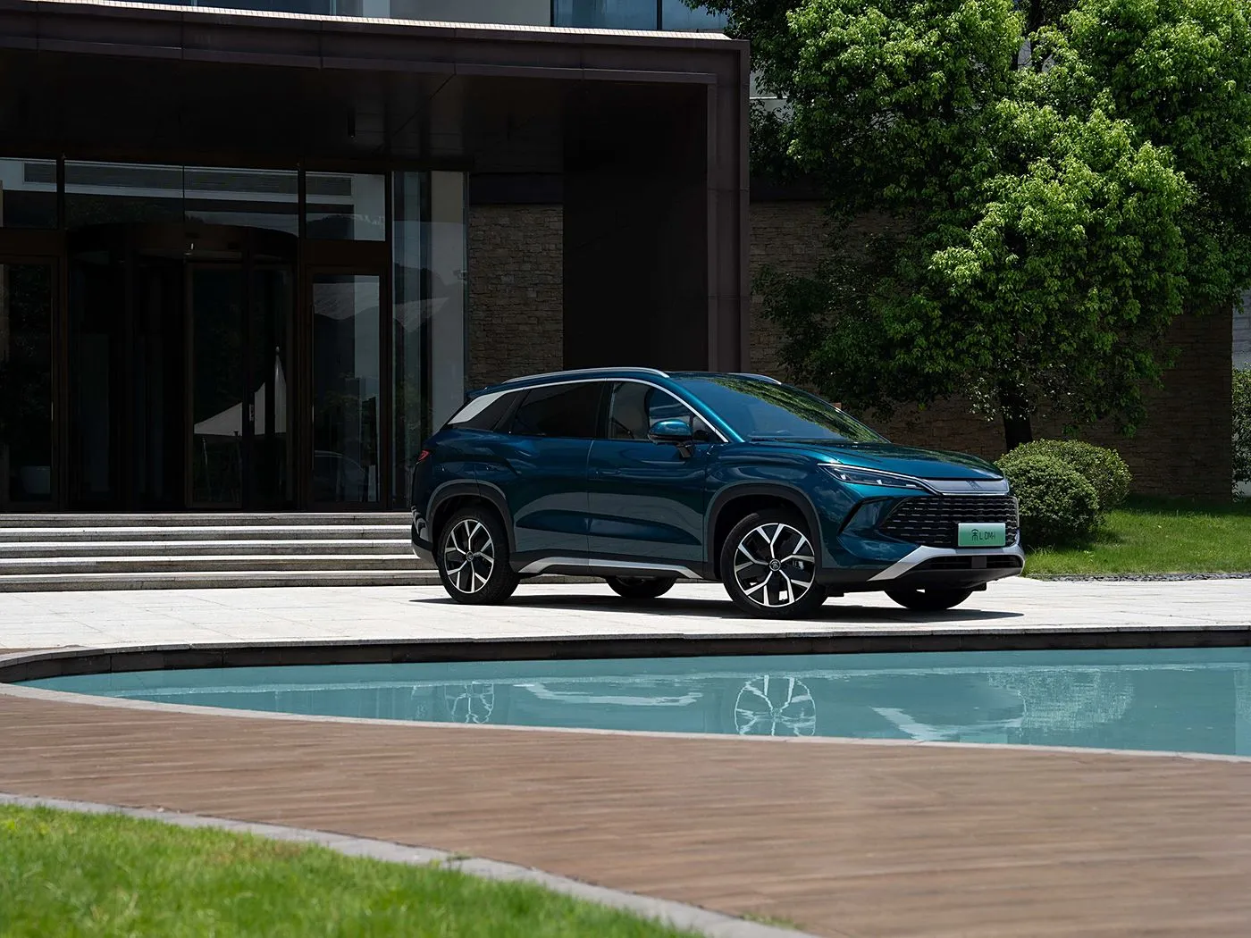 BYD Song L DM-i Kompaktes PHEV-SUV Langstrecken-Hochgeschwindigkeitsfahrzeug mit neuer Energie DiPilot 2.0, beheizte Sitze, 360°-Panoramakamera