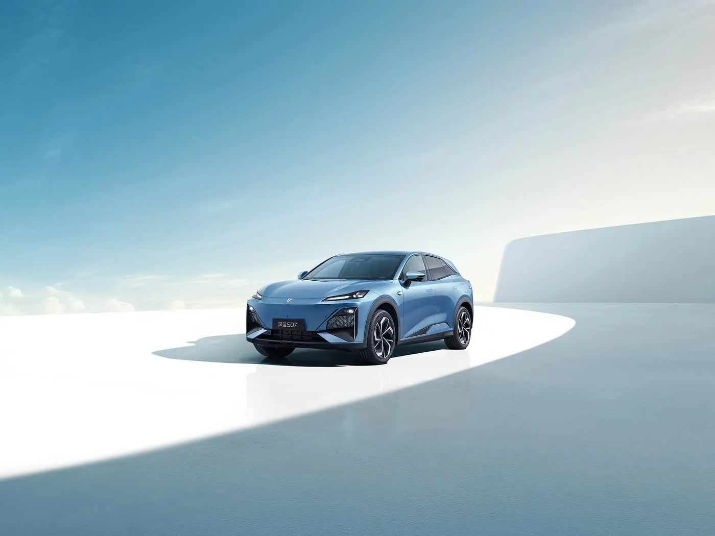 Deepal S07 New Energy Vehicle Premium-SUV Extended-Range/EV Long Range Radstand 5 Sitze Zollbildschirm