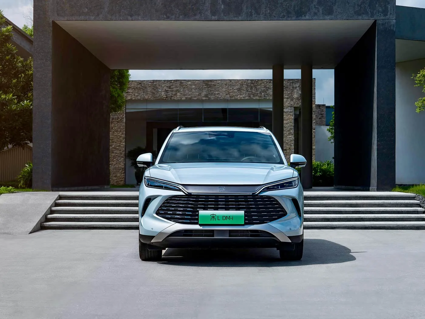 BYD Song L DM-i Kompaktes PHEV-SUV Langstrecken-Hochgeschwindigkeitsfahrzeug mit neuer Energie DiPilot 2.0, beheizte Sitze, 360°-Panoramakamera