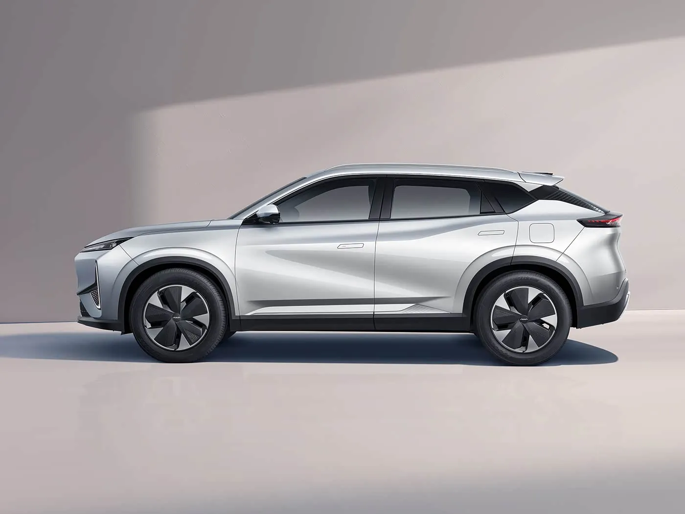 Dongfeng Aeolus L7: EV/PHEV-SUV mit 5 Sitzen und Premium-Touch-Ledersitzen. Langstreckenfahrzeug mit neuer Energie