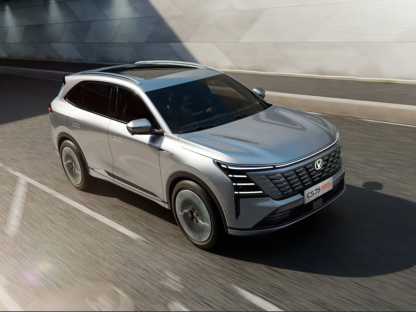 Changan CS75 PLUS 1.5T/2.0T Kompakt-SUV mit L2.5 Assist, 15,6-Zoll-Touchscreen und langem Radstand