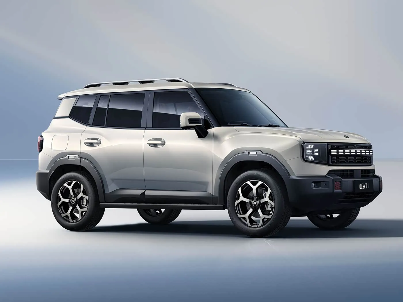 Jetour T1 SHANHAI Neues Modell eines Kompakt-SUV mit Elektro-PHEV-Plugin, Hybrid-Automatikgetriebe, Ledersitze, ACC Cruise FWD, Euro VI-Interieur